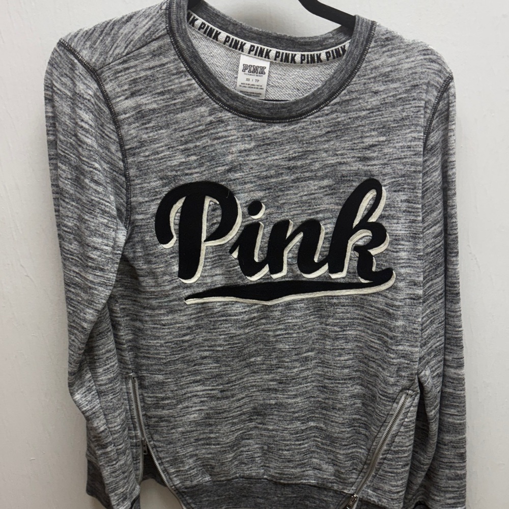PINK Victoria's Secret Heathered Gray Crew Neck Sweatshirt